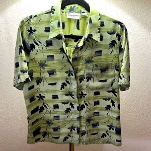 Alfred Dunner Green and Black Floral Blouse Womens